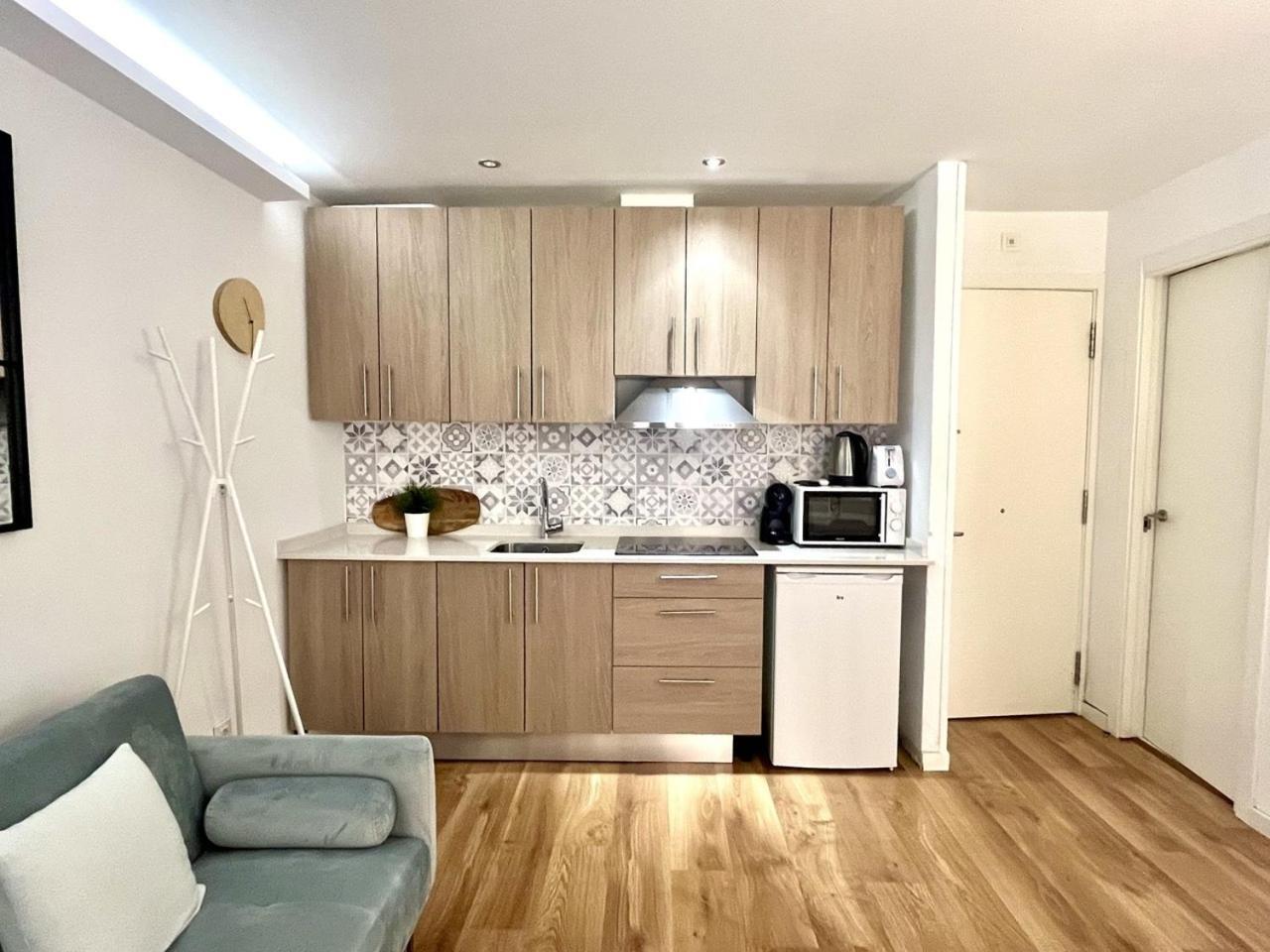 Dplace To Be - Exclusive Apartments In Historic Center Madri Quarto foto