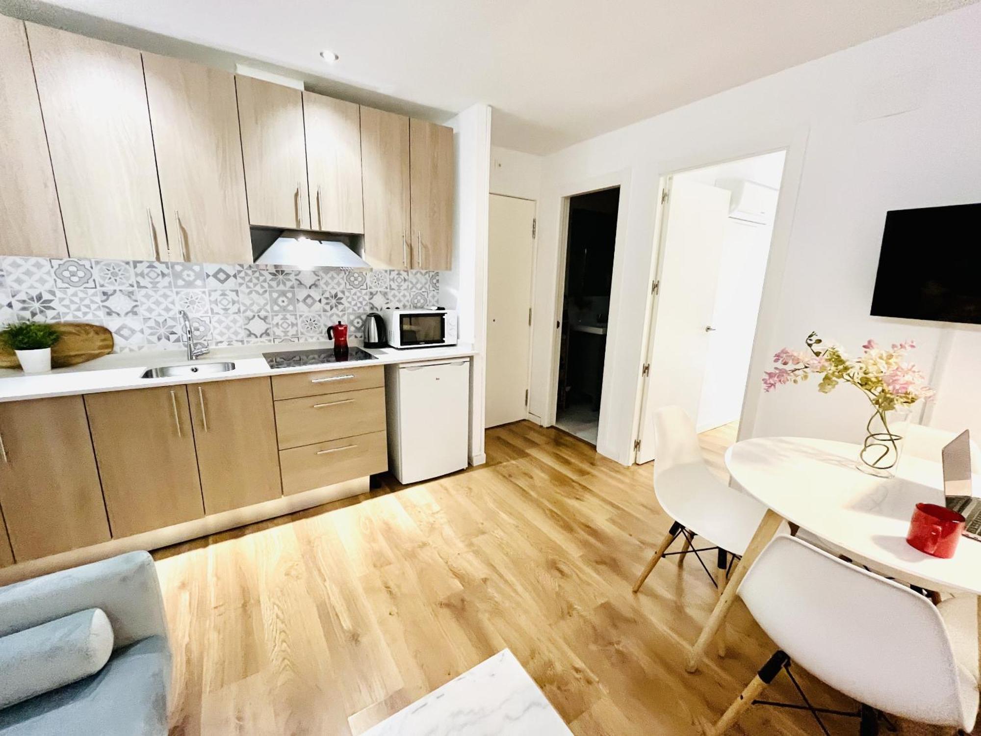 Dplace To Be - Exclusive Apartments In Historic Center Madri Quarto foto