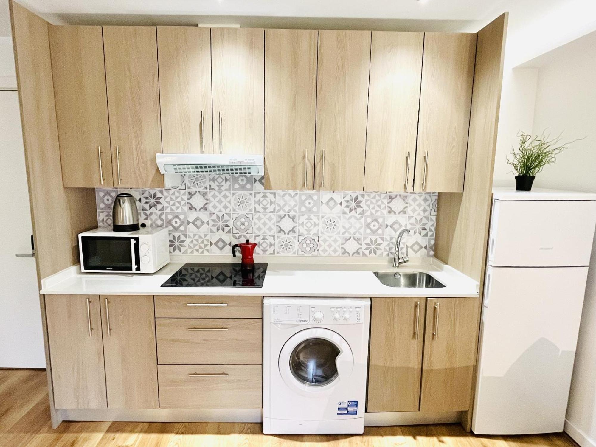 Dplace To Be - Exclusive Apartments In Historic Center Madri Quarto foto