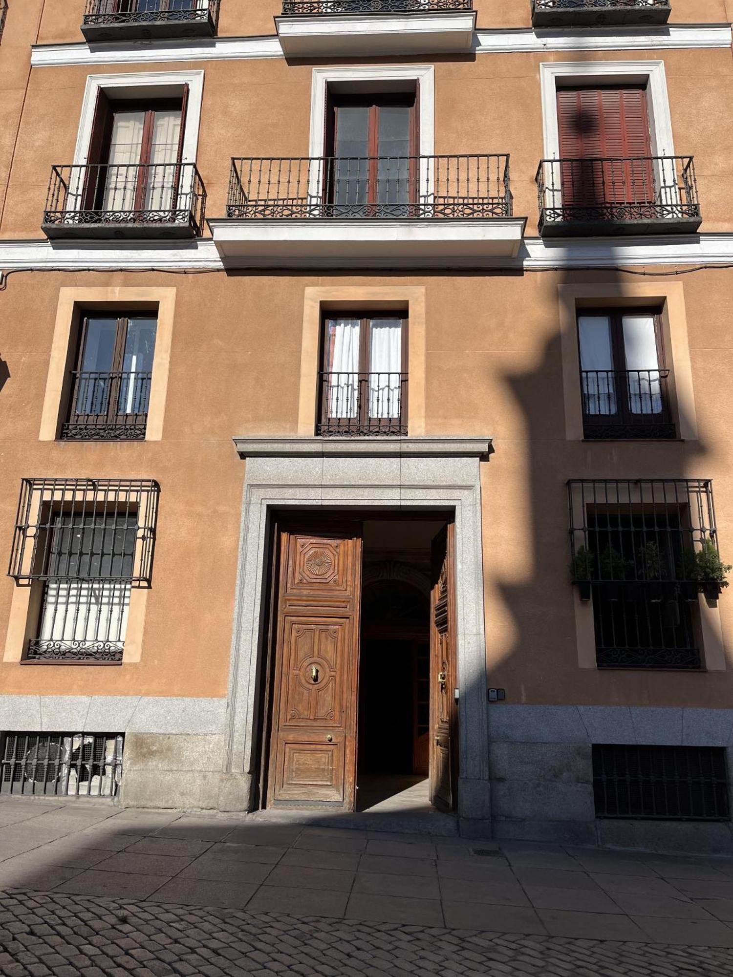 Dplace To Be - Exclusive Apartments In Historic Center Madri Exterior foto