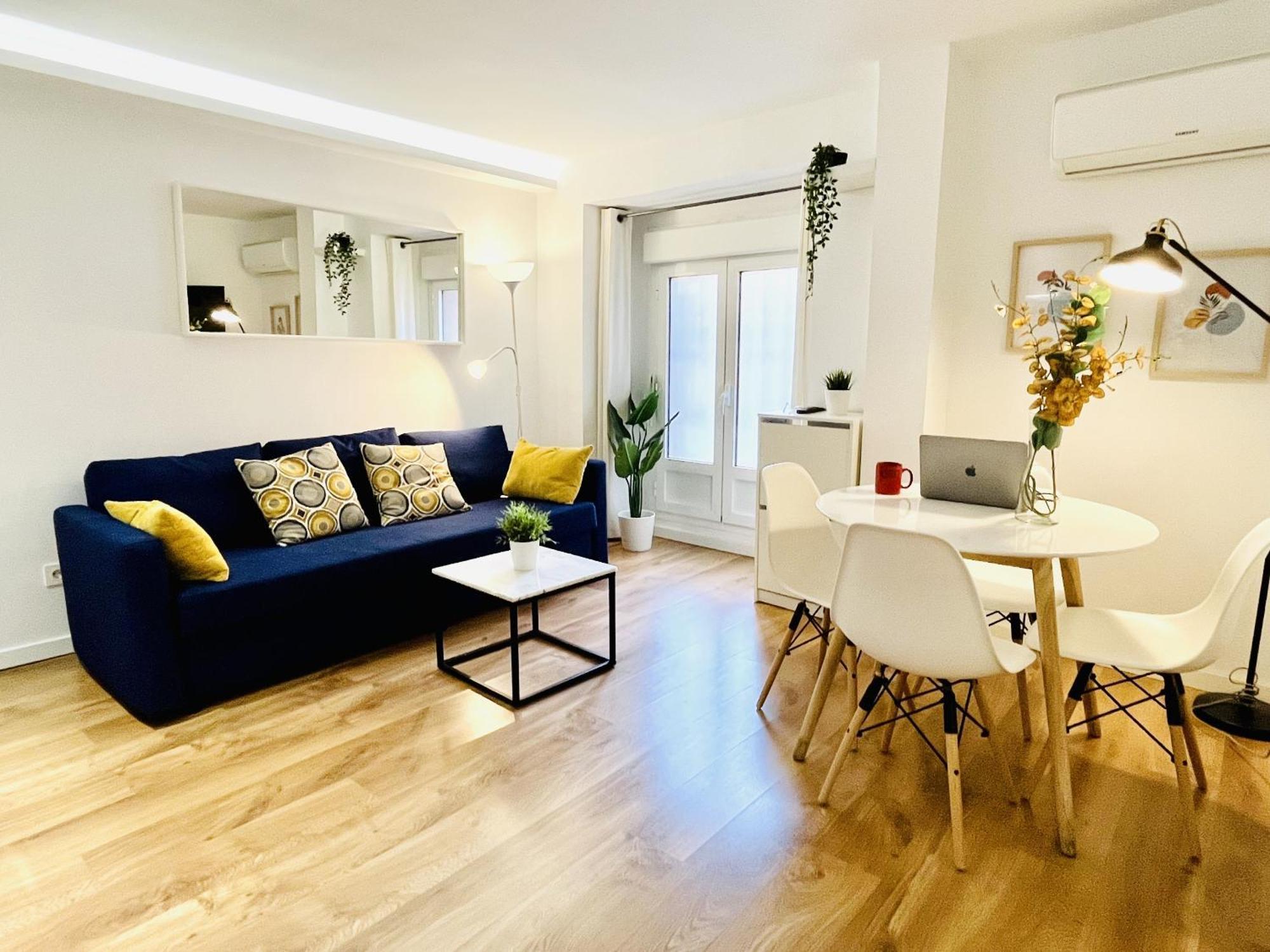 Dplace To Be - Exclusive Apartments In Historic Center Madri Quarto foto
